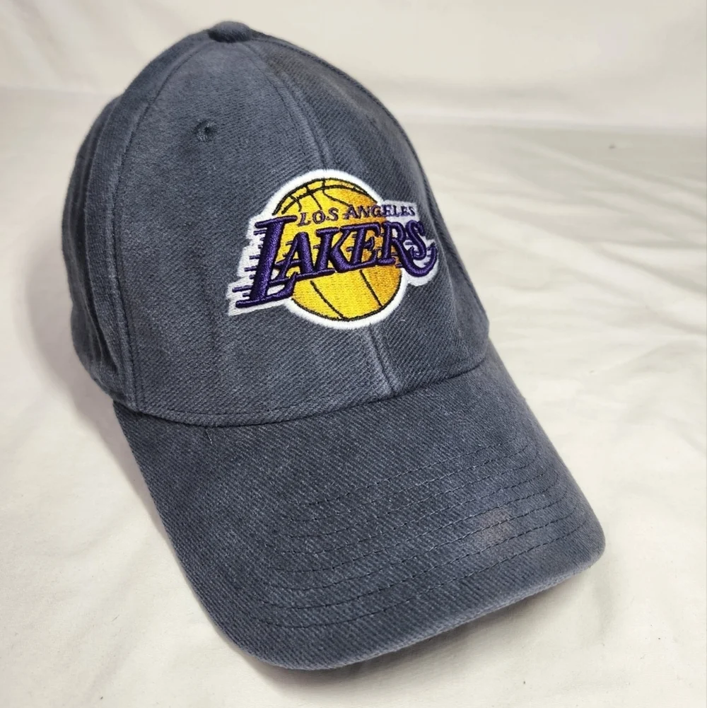 adidas Blue Los Angeles Lakers Hat